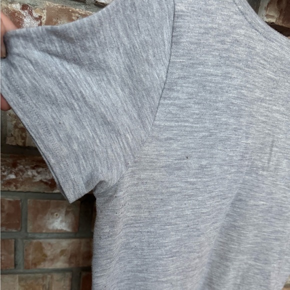 Gentle Fawn Tee - Curved Hem - Grey Sz Large - Picture 7 of 7